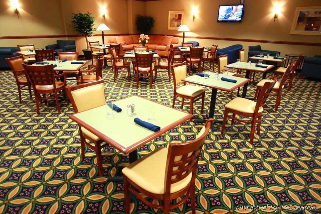 Fairfield Inn & Suites By Marriott Paramus Restaurant bilde